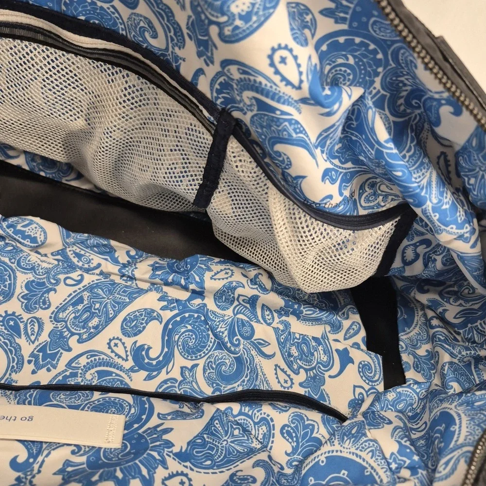 Lululemon Keep It Classy Duffel Bag Black Nylon Gym Weekender Blue Paisley